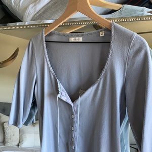 Doen Vintage Blue Top